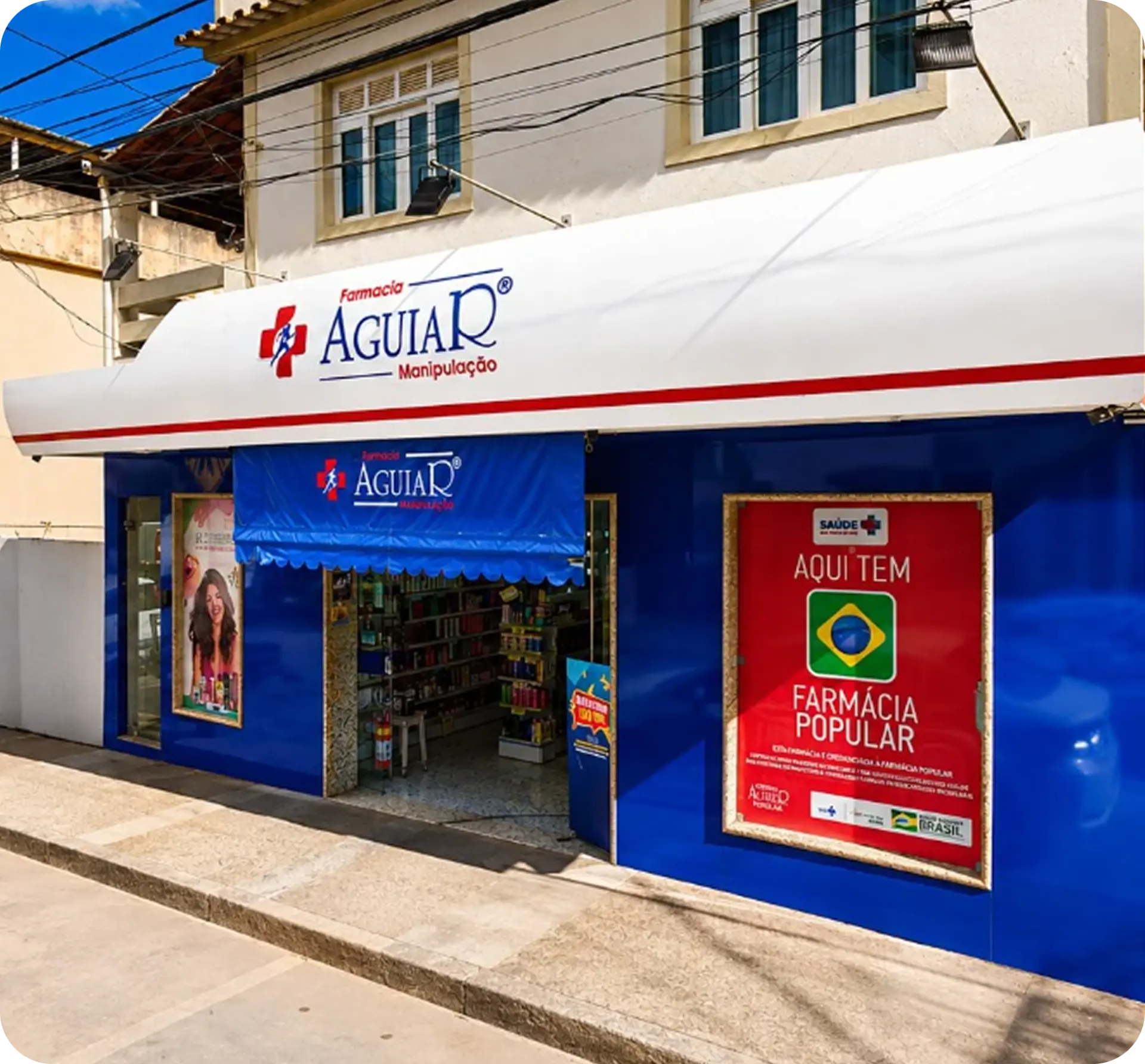 Fachada da Farmácia Aguiar Manipulação em Muniz Freire, Espírito Santo